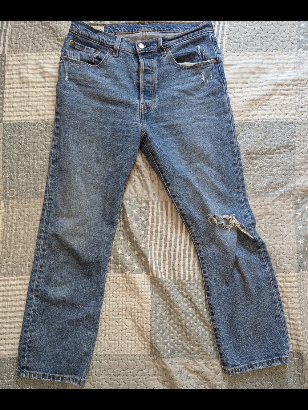 501 Levis Original Cropped Jeans Big E W28 L26